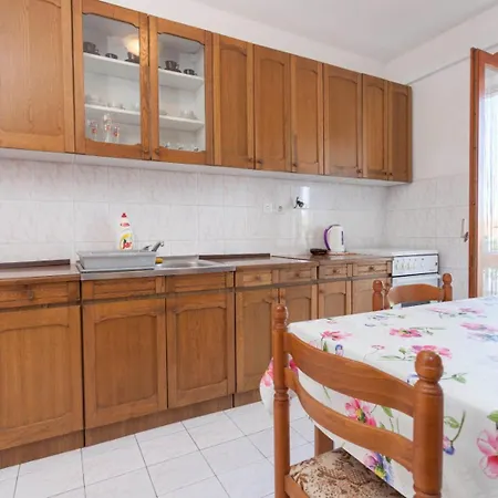 Ana 1 Lejlighed Makarska